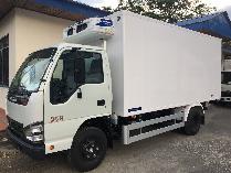 Bán xe tải Isuzu QKH270 thùng Đông Lạnh - 1.9 tấn trả góp