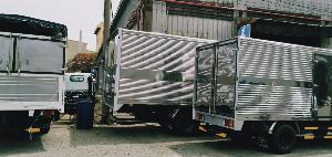 Xe tải isuzu qkr 270 đang hot hiện nay