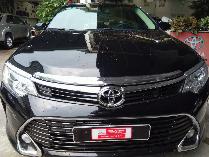 Bán xe Camry 2.0E 2017 màu đen đi 37.200km, xe đẹp như mới, còn bảo hành chính hãng, có hỗ tợ trả góp, hàng hót