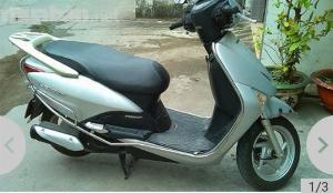 Cần bán xe nhà đang đi.xe lead nguyên zin