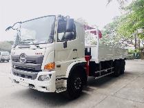 Xe tải 3 chân HINO FL8JW7A gắn cẩu UNIC URV555 5 tấn 5 khúc - Trả Góp