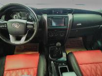 Bán Fortuner đời 2017 màu nâu, số sàn máy dầu. Bao xem xe, giảm 30 triệu