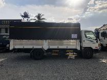 xe tải huyndai hd110s thùng bạt