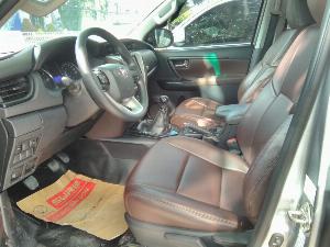 Bán Fortuner máy dầu, số sàn, màu bạc đời 2017. Giảm ngay XX cho khách thiện chí alo xem xe