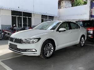 Bán xe Volkswagen Passat Bluemotion, xe nhập Đức, giá tốt