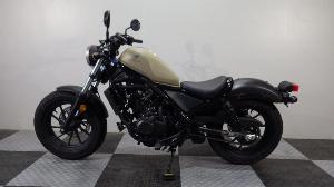 Cần bán HONDA REBEL 500 2019 màu trăng