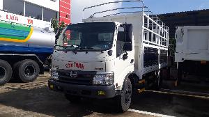 Giá Xe Tải Hino 3.5 Tấn Thùng Mui Bạt Dài 5.8m Giao Xe Ngay