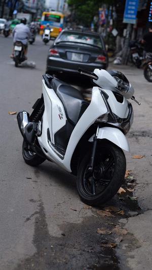 SH 150i