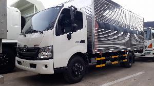 Giá xe tải Hino 5 tấn thùng kín - Mua xe tặng ngay 100 Lít dầu