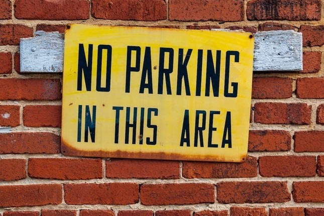 Đỗ xe trong khu vực cấm