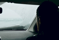 Những điều cần lưu ý khi lái xe ô tô trời mưa trên đường cao tốc