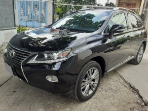 Nhà tôi cần bán Lexus RX350 2013 màu đen, nhập Nhật, full option, xe cực lướt