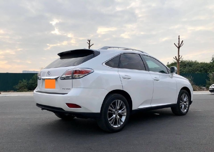 Tôi cần bán Lexus RX350 2012, số tự động Full màu trắng