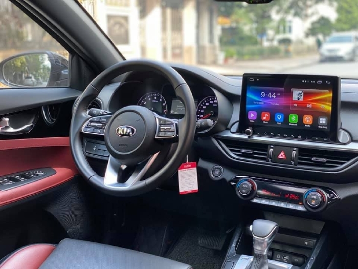 Nhà cần bán Cerato 2.0 full 2019 màu Đen