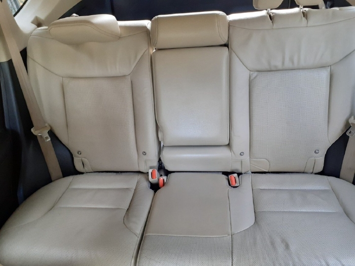 Gia đình bán Honda CRV 2015 mẫu mới, số tự động 2.0, màu trắng