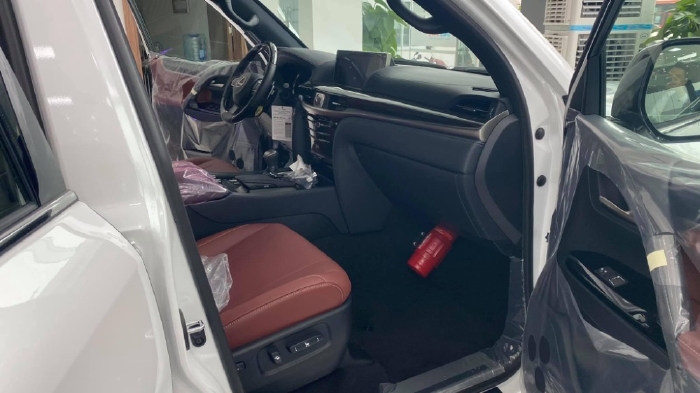 Lexus LX570 Super Sport 2021, mới 100%, xe nhập Dubai, bản cao cấp nhất.xe giao ngay.LH : 0906223838