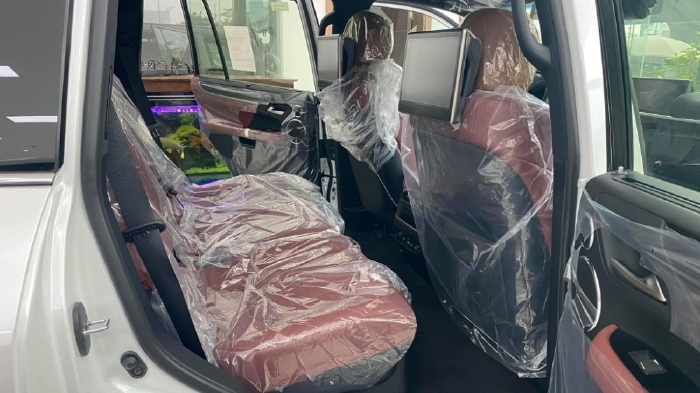 Lexus LX570 Super Sport 2021, mới 100%, xe nhập Dubai, bản cao cấp nhất.xe giao ngay.LH : 0906223838