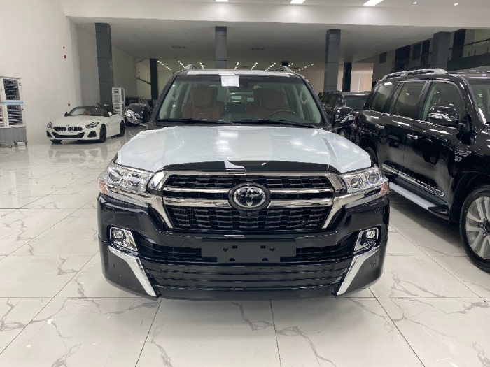 Bán xe Toyota Land Cruiser MBS 5.7 VXS 2021, bản 4 chỗ siêu VIP, xe giao ngay. LH : 0906223838