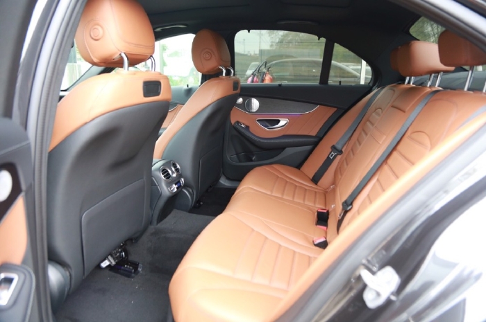 Giá Mercedes C300 2021 tốt nhất, giá C300 2021, giá xe Mercedes C300 chính hãng - Khuyến mãi lên đến 100 triệu
