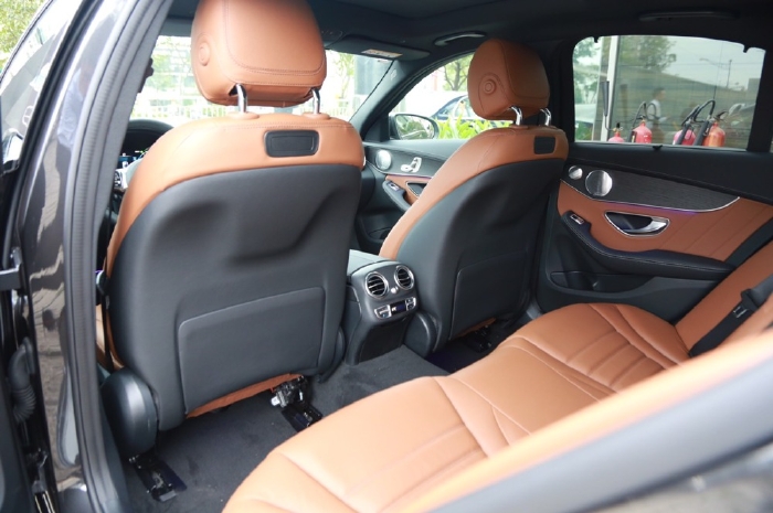 Giá Mercedes C300 2021 tốt nhất, giá C300 2021, giá xe Mercedes C300 chính hãng - Khuyến mãi lên đến 100 triệu
