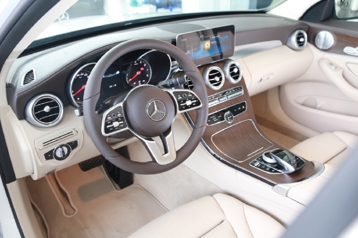 Giá Mercedes C200 2021, xe Mercedes C200, giá C200 2021, chính hãng | Khuyến mãi đến 84 triệu