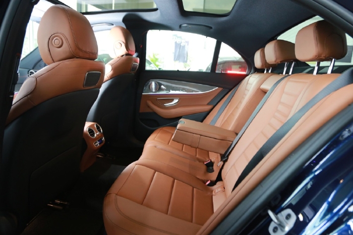 Bán xe Mercedes E300 2021, giá E300 2021, giá Mercedes E300 2021, giá xe Mercedes E300 2021 chính hãng - Ưu đãi đến 150Tr