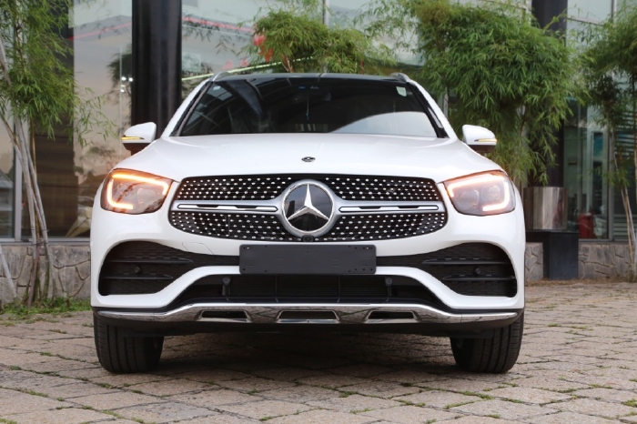 Mercedes GLC300 2021 giao ngay - ưu đãi tốt, giá Mercedes GLC300, giá GLC300 2021, giá xe Mercedes GLC300 2021 chính hãng