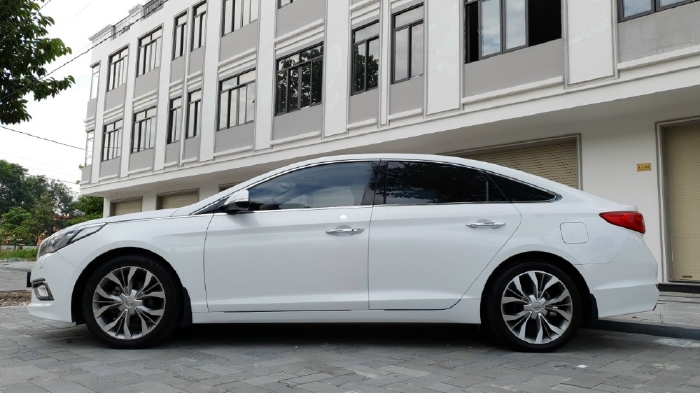 Sonata nhập khẩu 2015