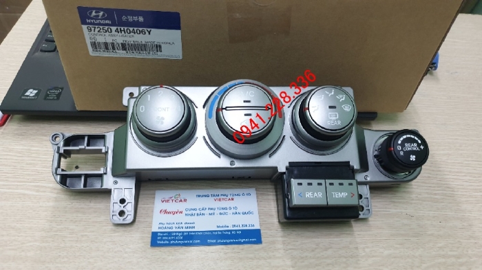 972504H0406Y CÔNG TẮC ĐIỀU KHIỂN ĐIỀU HÒA HYUNDAI STAREX