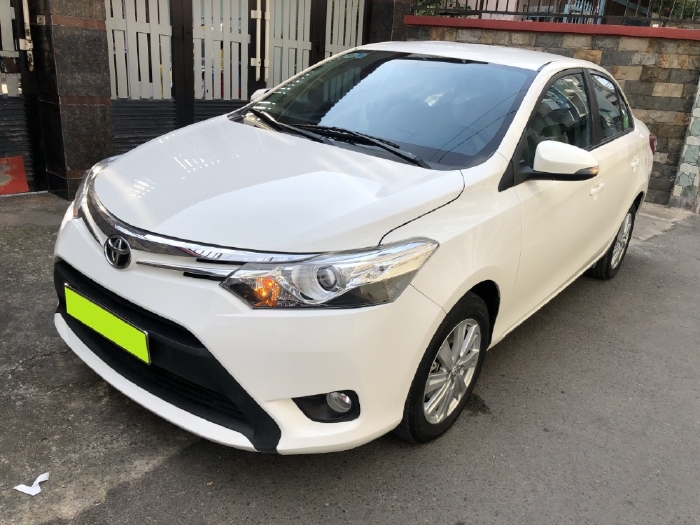 Cần bán Vios G 2017, số tự động, màu trắng