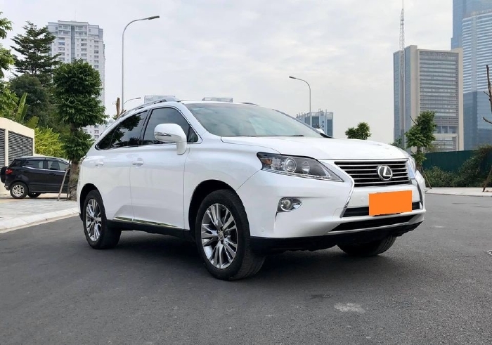 Tôi cần bán Lexus RX350 2012, số tự động Full màu trắng