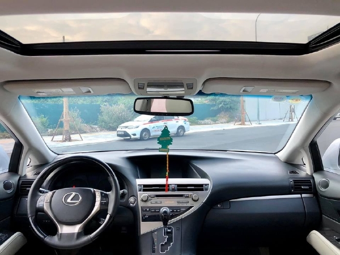 Tôi cần bán Lexus RX350 2012, số tự động Full màu trắng