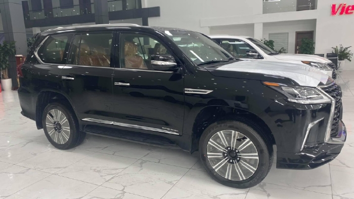 Cần bán Lexus LX 570 Super Sport S 2021, bản nhập Trung Đông, giao xe ngay.