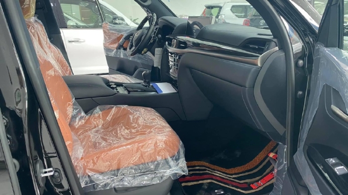 Cần bán Lexus LX 570 Super Sport S 2021, bản nhập Trung Đông, giao xe ngay.