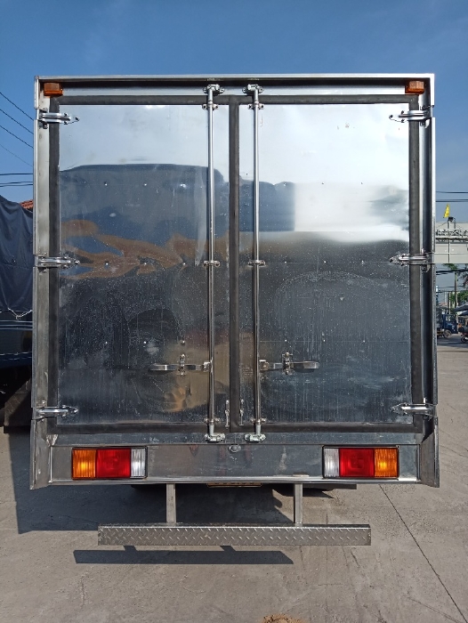 HYUNDAI NEW MIGHTY 110SL - Thùng kín full Inox chở hải sản