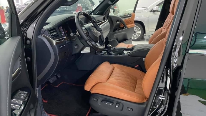 Lexus LX570 Super Sport MBS 2021, 4 chỗ siêu VIP,mới 100%.