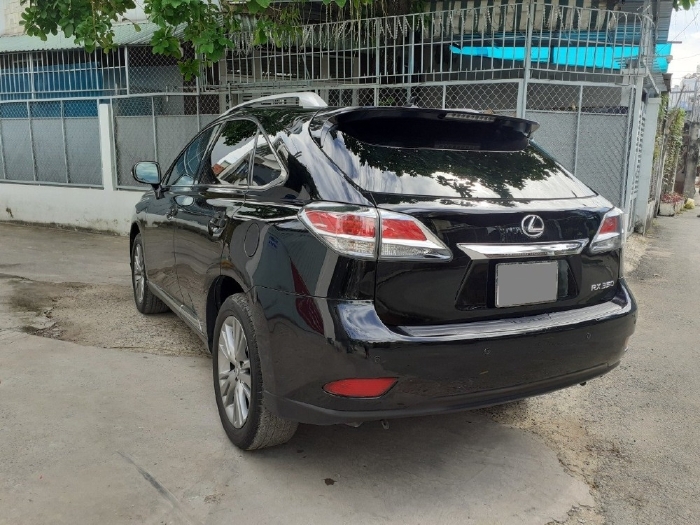 Nhà tôi cần bán Lexus RX350 2013 màu đen, nhập Nhật, full option, xe cực lướt