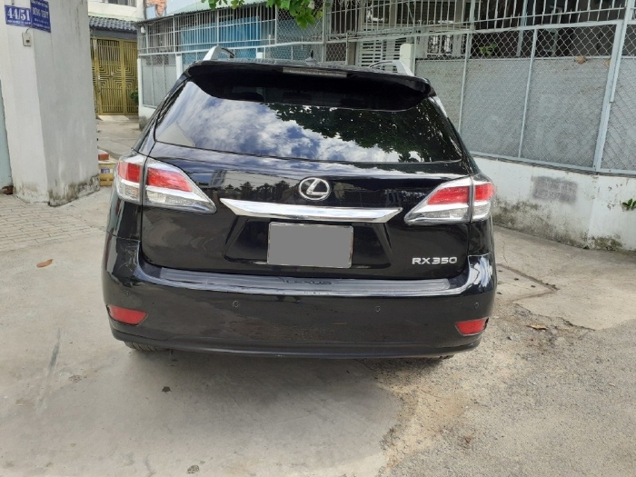 Nhà tôi cần bán Lexus RX350 2013 màu đen, nhập Nhật, full option, xe cực lướt