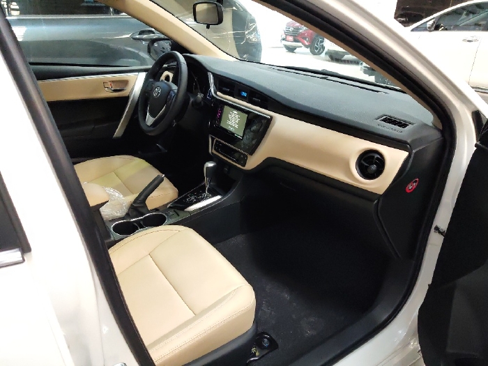 Corolla Altis 2021 mới tại Toyota An Sương