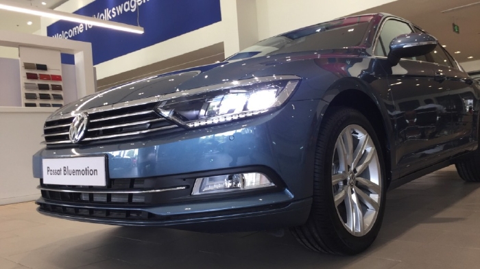 Bán Volkswagen Passat 1.8L TSI, DSG 7AT, xe Đức nhập khẩu 100% tại Đức. Ưu đãi tốt nhất trong tháng 2
