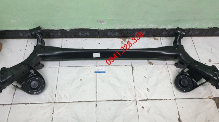 551003X100 cầu sau Hyundai Elantra