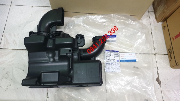 28212C7100, 28212C7200 Hộp lọc gió phụ Hyundai i20