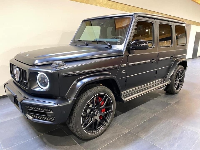 Bán Mercedes G63 AMG 2021 màu đen,mới 100%, bản cao cấp nhất. xe giao ngay.