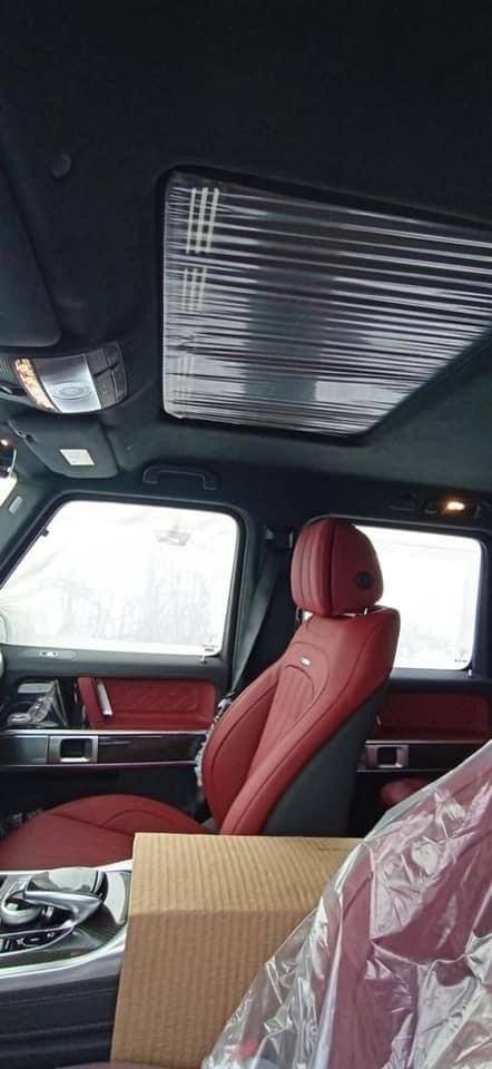 Bán Mercedes G63 AMG 2021 màu đen,mới 100%, bản cao cấp nhất. xe giao ngay.