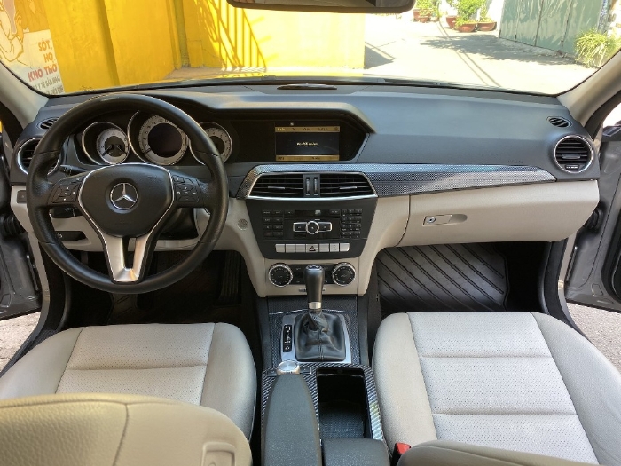 Bán Mercedes C200 2012 tự động màu Xám full