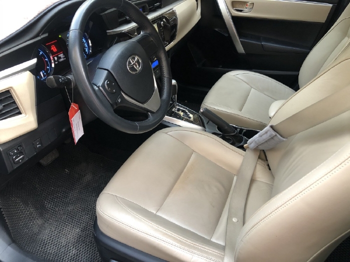 Mình bán Toyota Altis 2015, tự động 1.8, phom mới, màu xám xanh