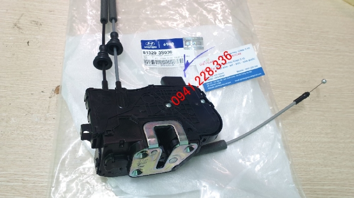 813103S030  813203S030 Ổ khóa ngậm cửa trước Hyundai Sonata