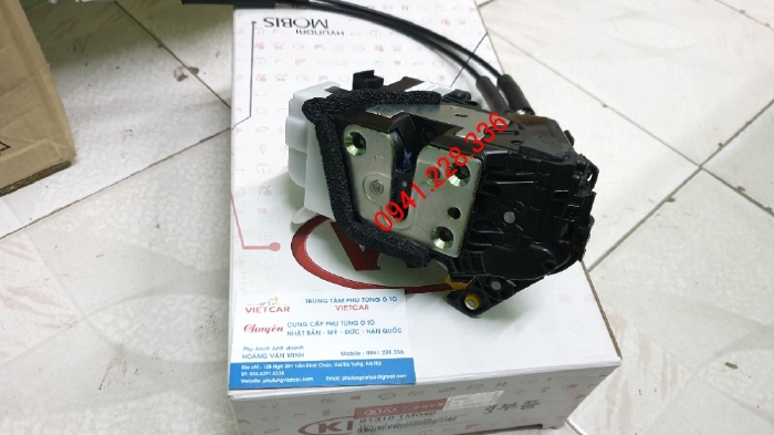 813101M040  813201M040 Cơ cấu ổ khóa ngậm trước trái Kia Forte/Cerato