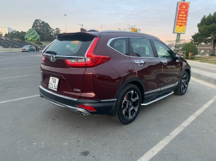 Cần bán Honda CRV 2019 nhập , có hỗ trợ Bank , giá TL khi xem xe