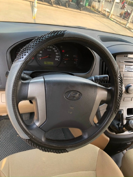 Hyundai Grand Starex 2.5MT 2015 , hỗ trợ trả góp nhanh chóng , giá TL khi xem xe